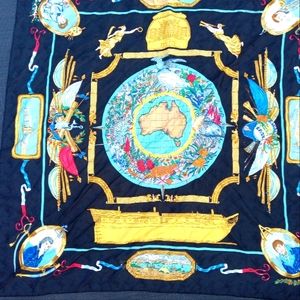 HERMES " LE GEOGRAPHIE" SILK SCARF